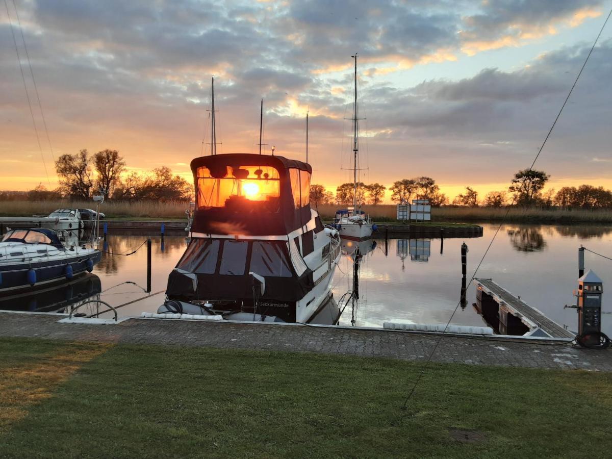 Fewo "Hafenblick" Ueckermünde Eksteriør bilde